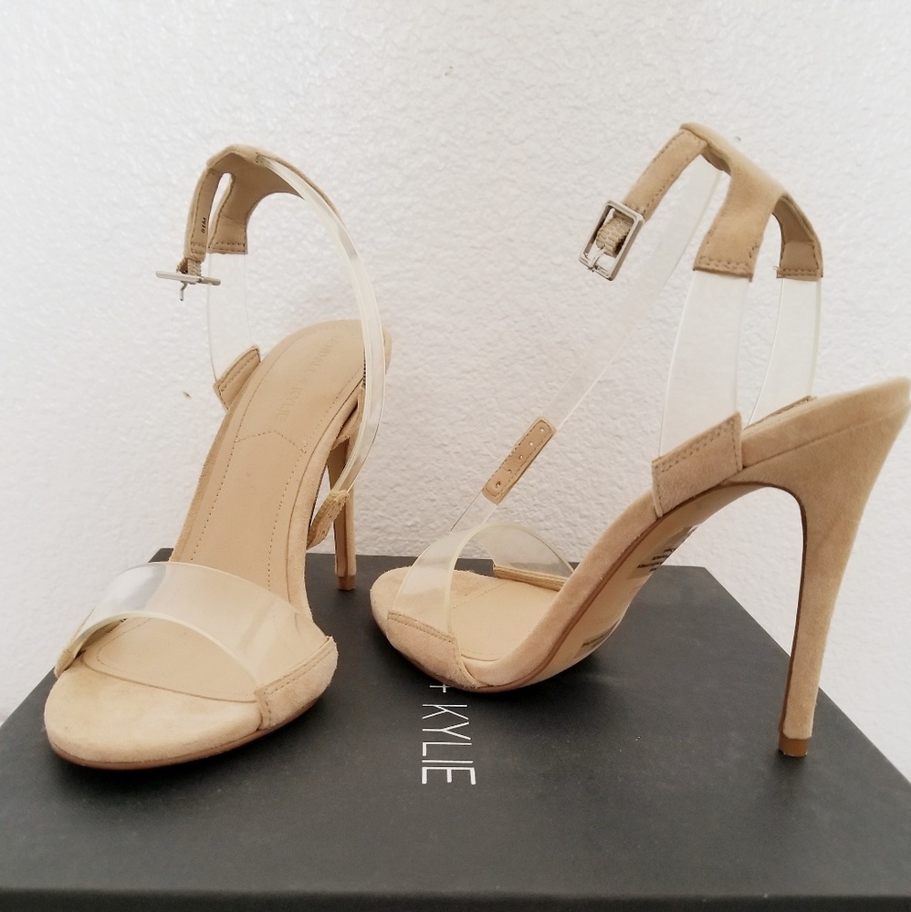 ❌SOLD❌ Kendall & Kylie Kenya Sandals/heels